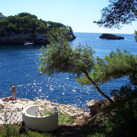 Waterfront 'maria'. Pool. Wifi Santanyi