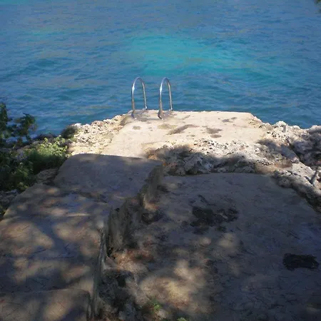 Waterfront 'maria'. Pool. Wifi * Santanyi