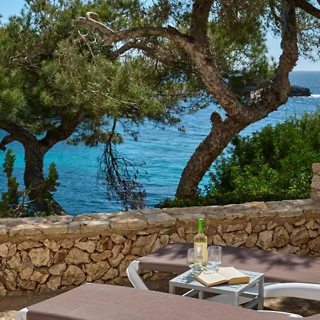 Waterfront 'maria'. Pool. Wifi Santanyi