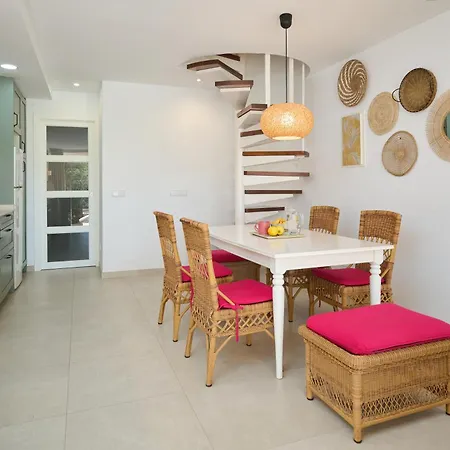 Waterfront 'maria'. Pool. Wifi Appartement *